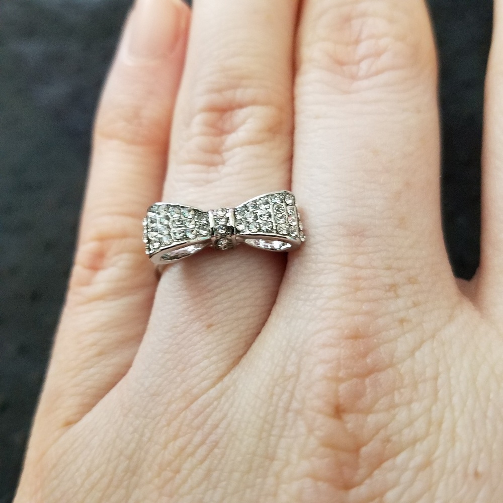 Silver Bow Ring - Picture 4 of 5